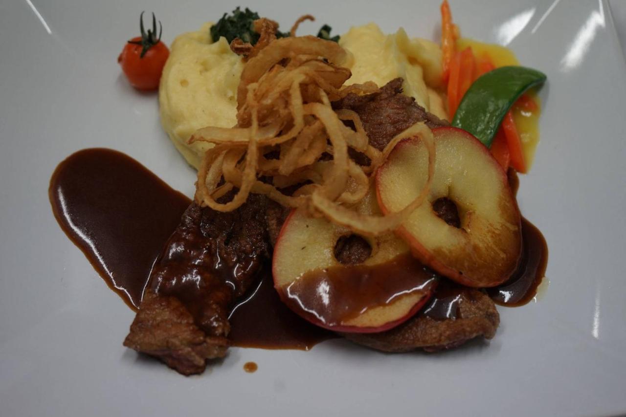 Hotel Restaurant Struemper Hof Meerbusch Eksteriør billede